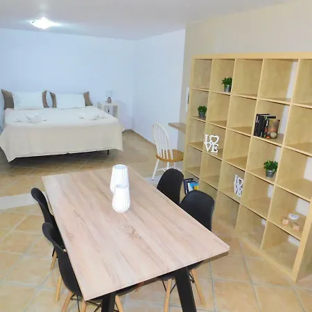 Aparthotel Elizabeth 3*